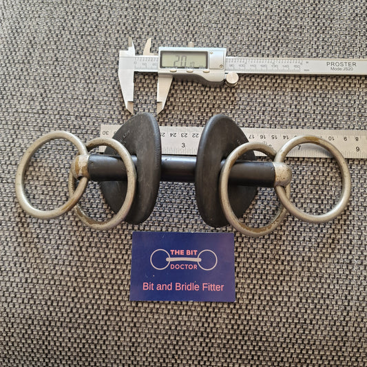 5.5" bendy rubber wilson snaffle Bit B1534