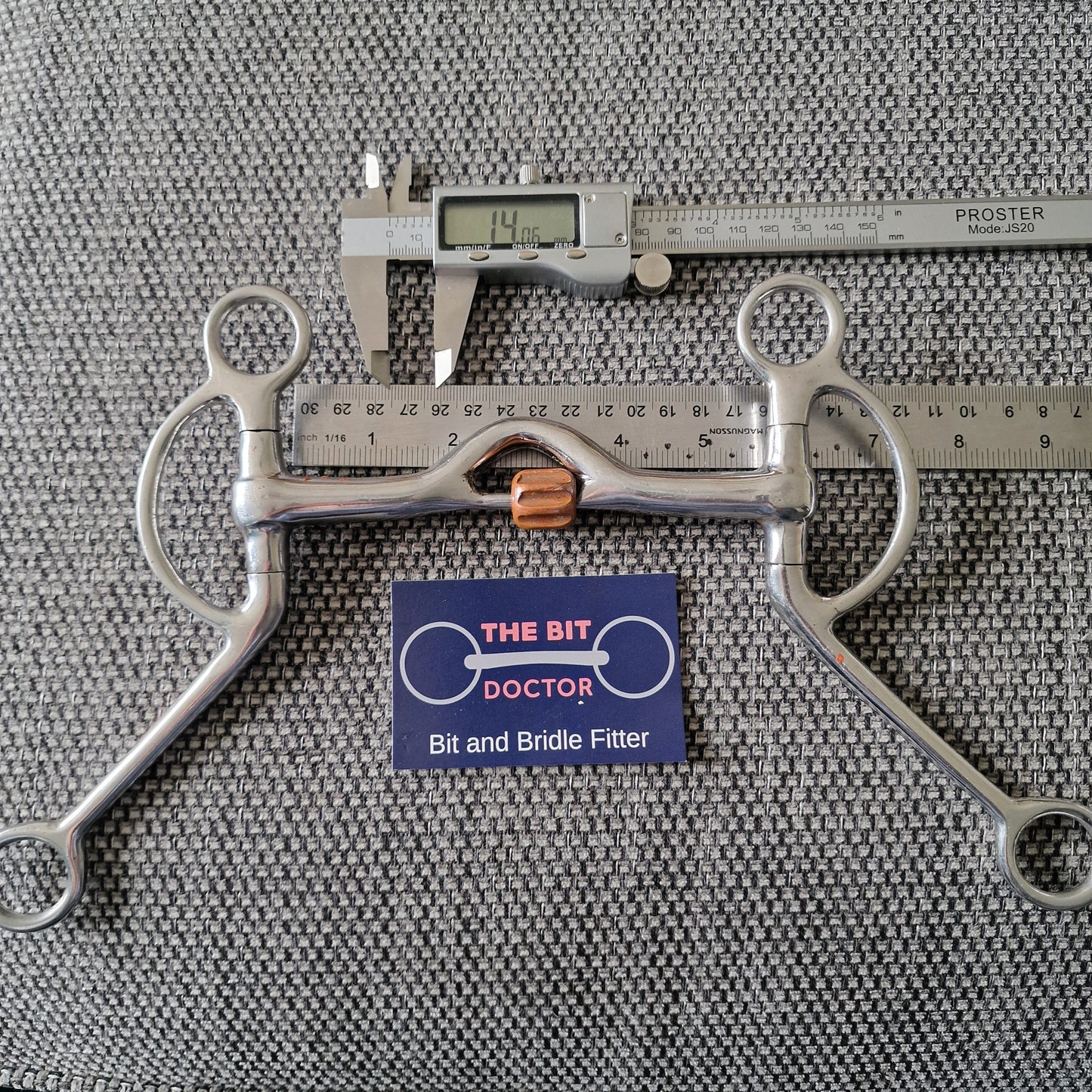 5.5" western curb with port and copper roller bit B224
