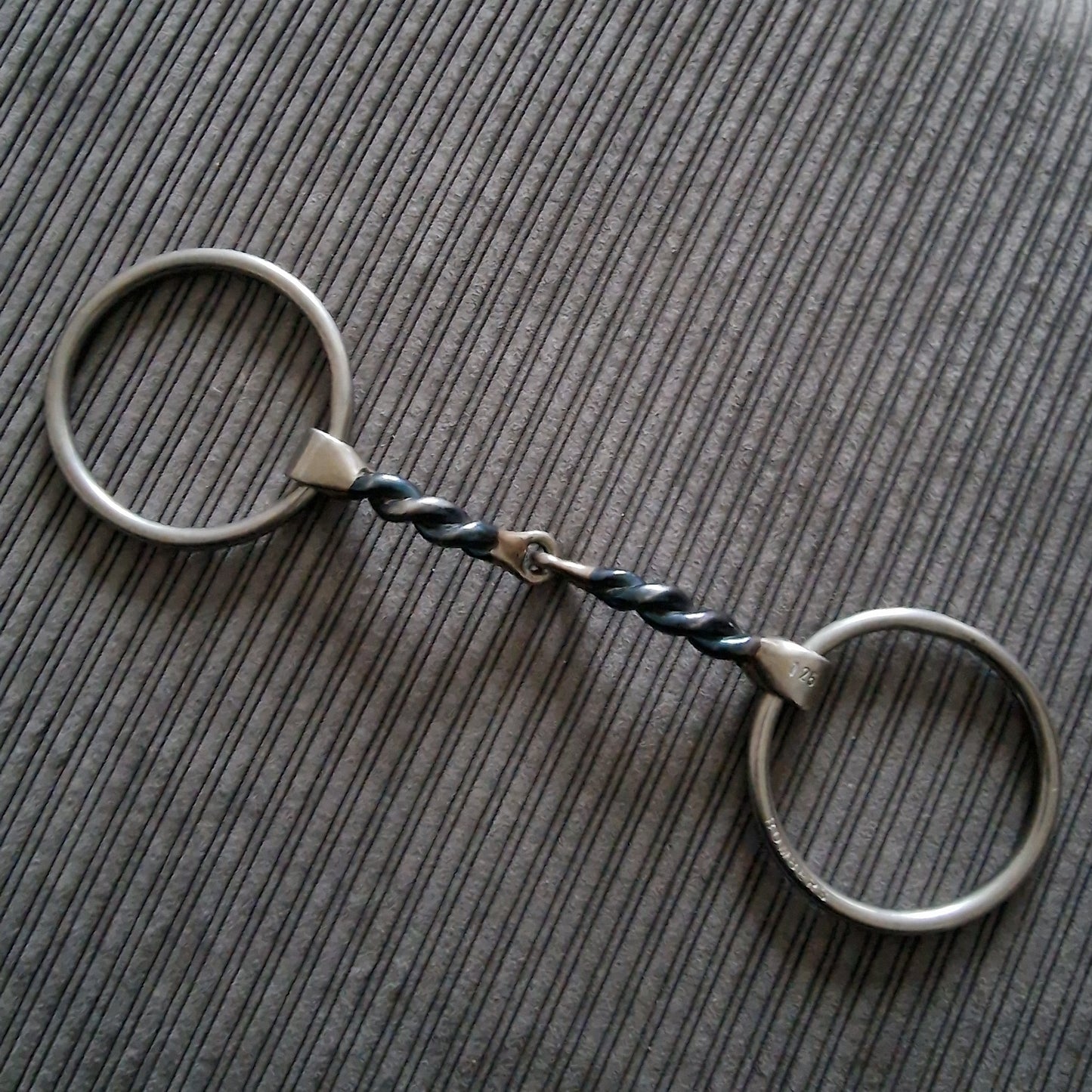 5" 125mm bombers twisted wire loose ring snaffle bit B1