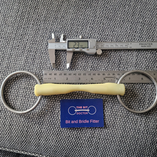 5.75" happy mouth mullen tapered loose ring snaffle bit B37