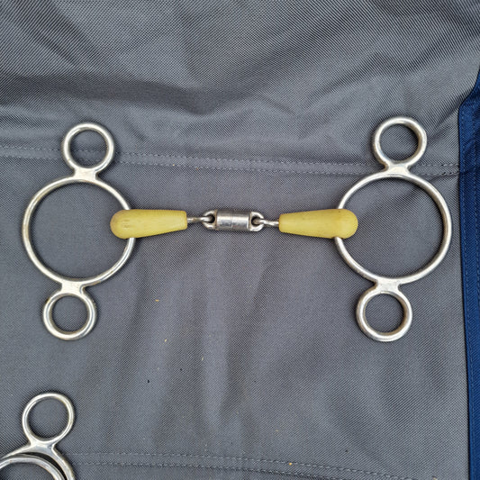 5.25" happy mouth centre revolver lozenge universal gag bit B259