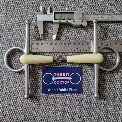 5.25" happy mouth jointed full cheek snaffle bit B350