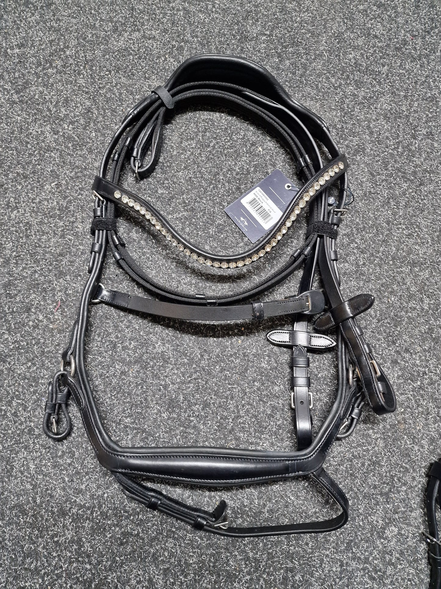 Full black HV Polo anatomical flash bridle