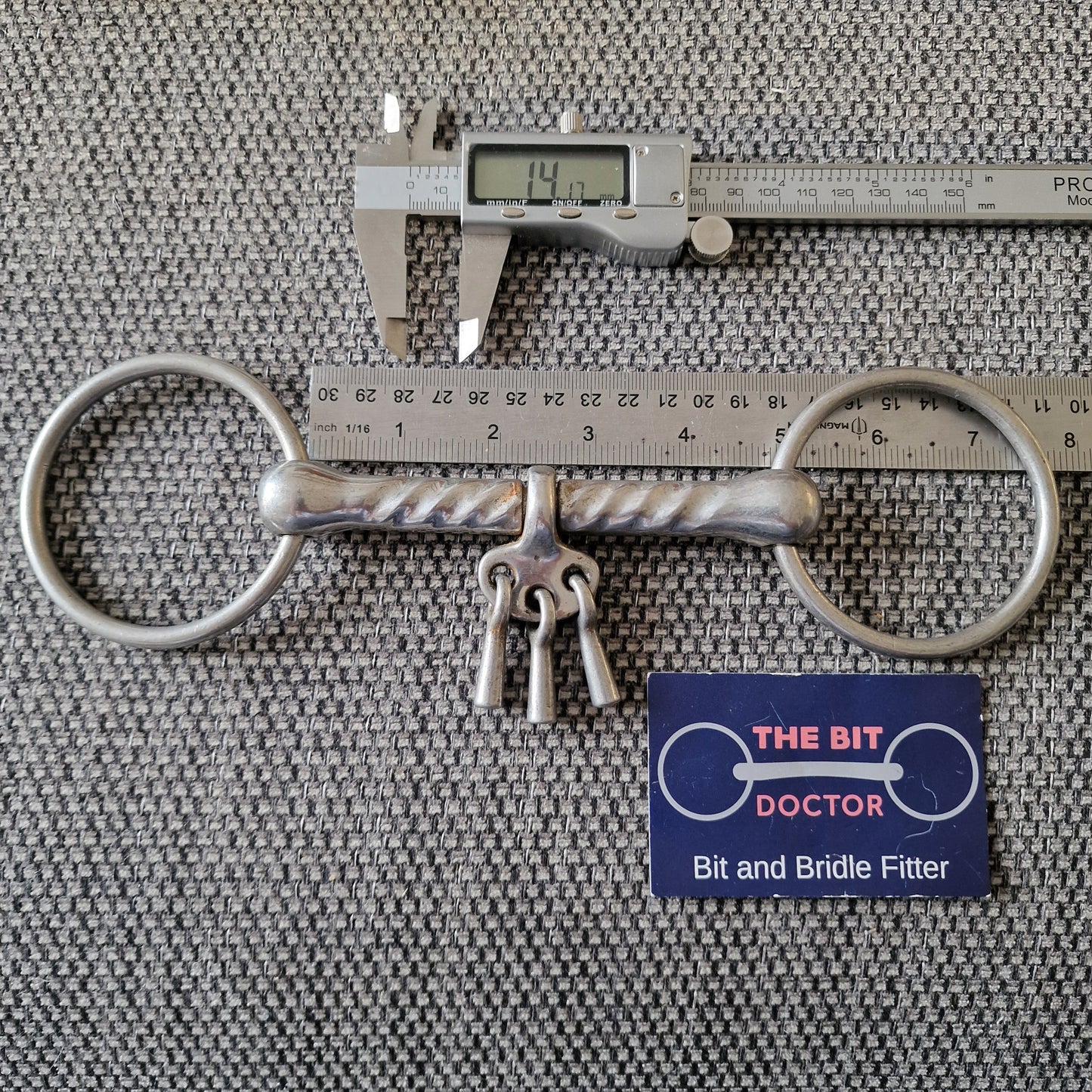 4.75" Loose Ring breaking snaffle bit B544