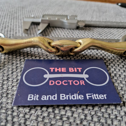 5.5" copper lozenge loose ring snaffle verbindend anatomical curve style Bit B1325