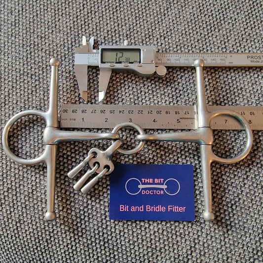 5.5" full cheek breaking snaffle Bit B1353