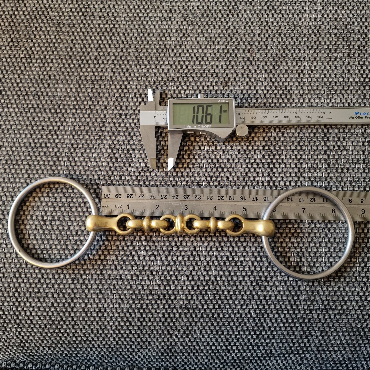 5.5" Neue Schule Loose Ring Waterford Snaffle bit B924