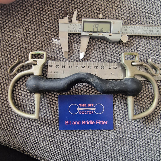 4.5" hard rubber ported kimblewick  bit B644