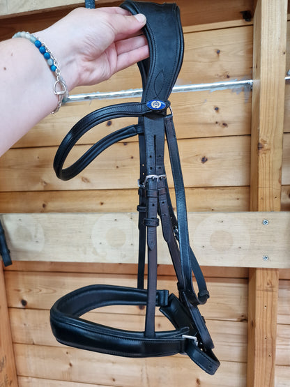 Full black PS of Sweden bridle