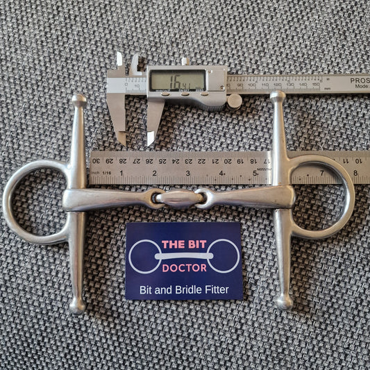 5.25" sprenger max control lock up lozenge full cheek snaffle bit B99