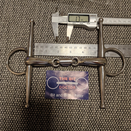 5" new hollow full cheek lozenge snaffle Bit B971