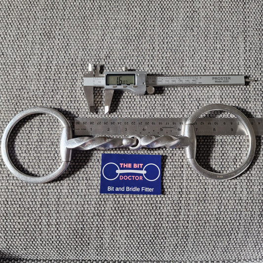 6" twisted eggbutt snaffle Bit B1363
