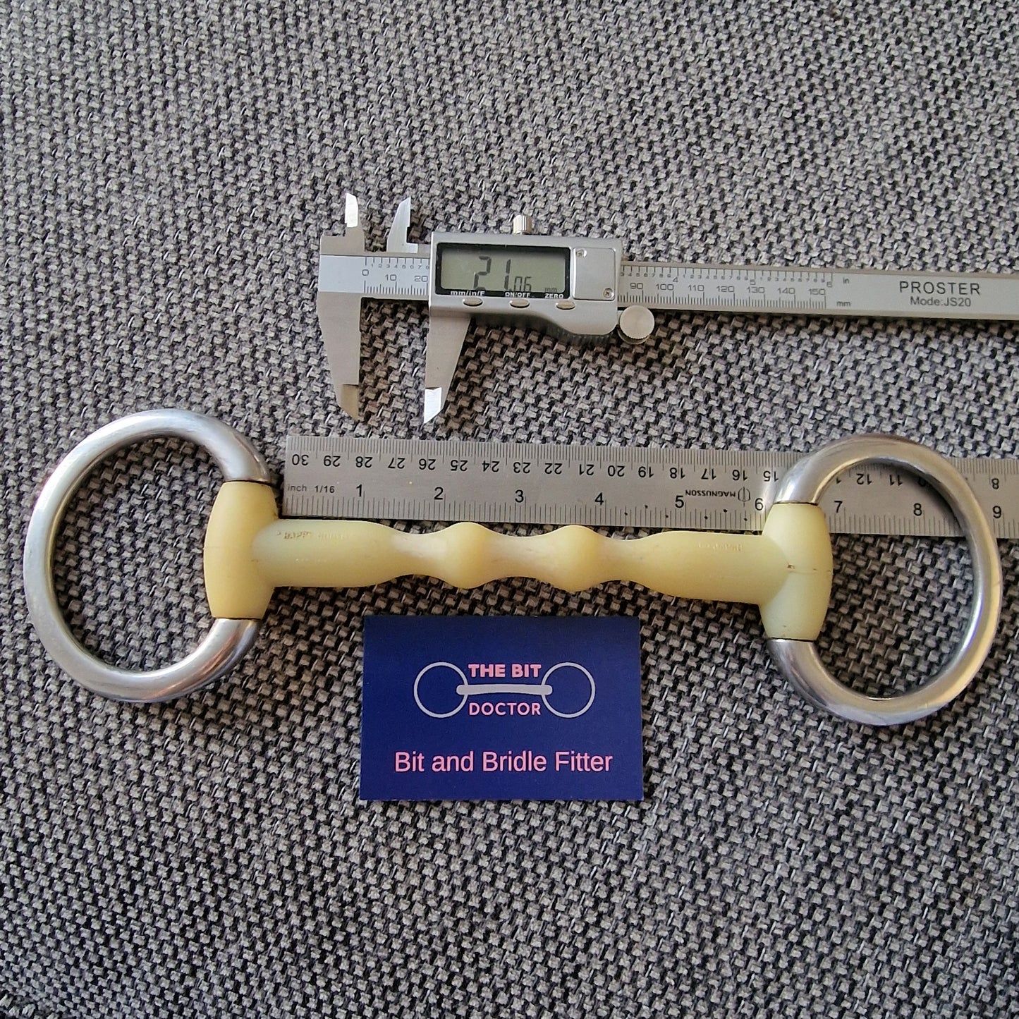 5.75" happy mouth eggbutt mullen snaffle Bit B1284